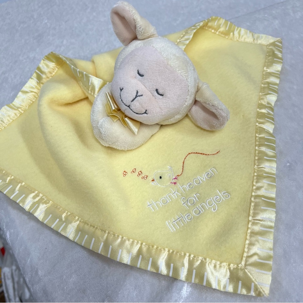 2003 Kids II Plush Lamb Security Baby Blanket Lovey Yellow w/Satin Trim Square